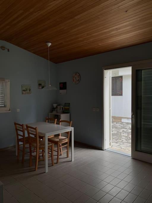 Sunny Grandma'S Garden Apartment Baška Εξωτερικό φωτογραφία