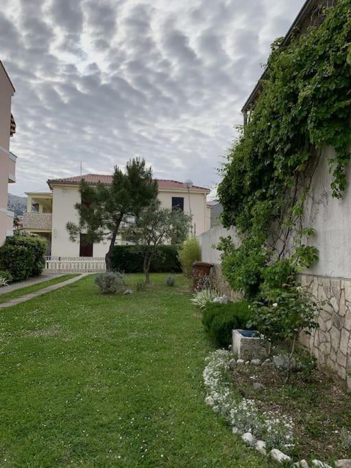Sunny Grandma'S Garden Apartment Baška Εξωτερικό φωτογραφία
